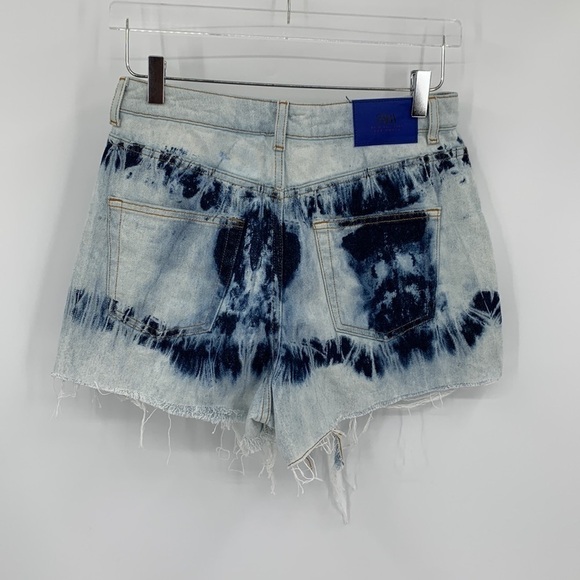 Zara high rise cut-off jean denim shorts blue tie dye raw hem shredding new 6 - Picture 4 of 5